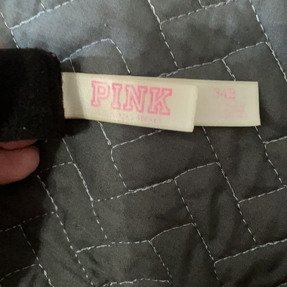 Pink bra - Picture 3 of 3